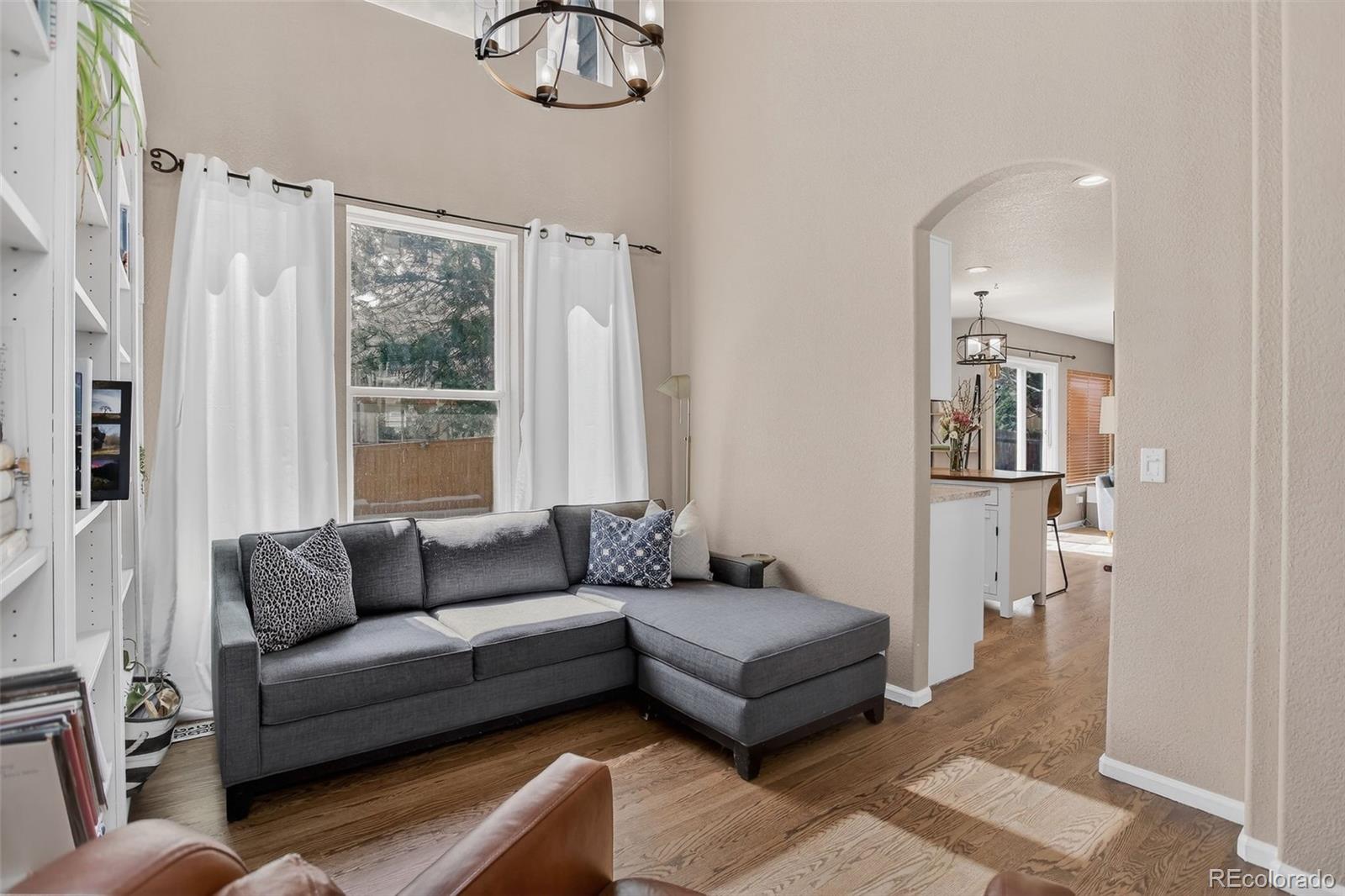 MLS Image #10 for 10686 w parkhill place,littleton, Colorado