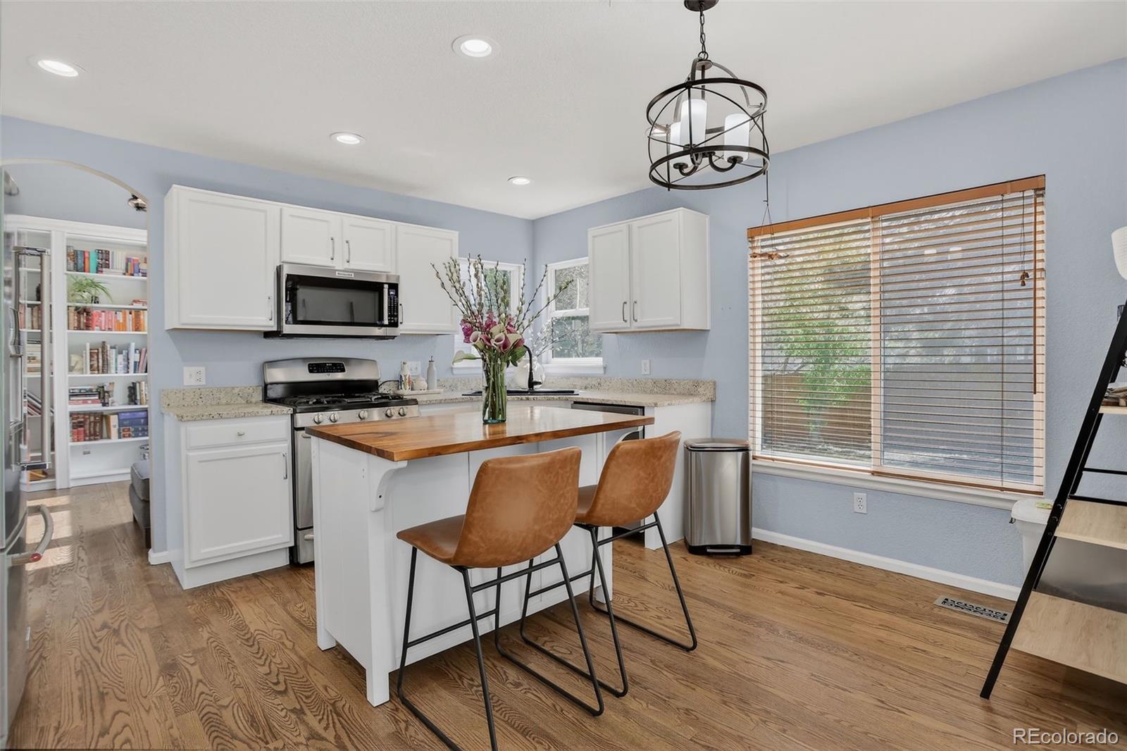 MLS Image #13 for 10686 w parkhill place,littleton, Colorado