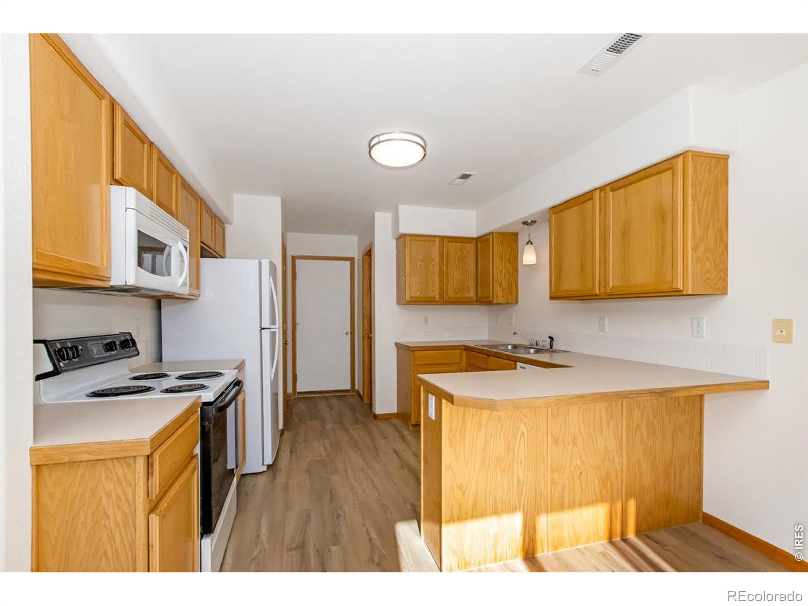 MLS Image #10 for 850 s overland trail,fort collins, Colorado
