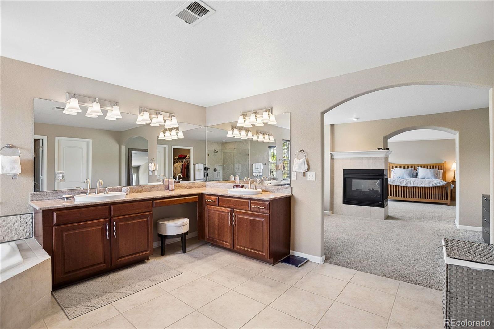 MLS Image #38 for 7230 s sicily court,aurora, Colorado