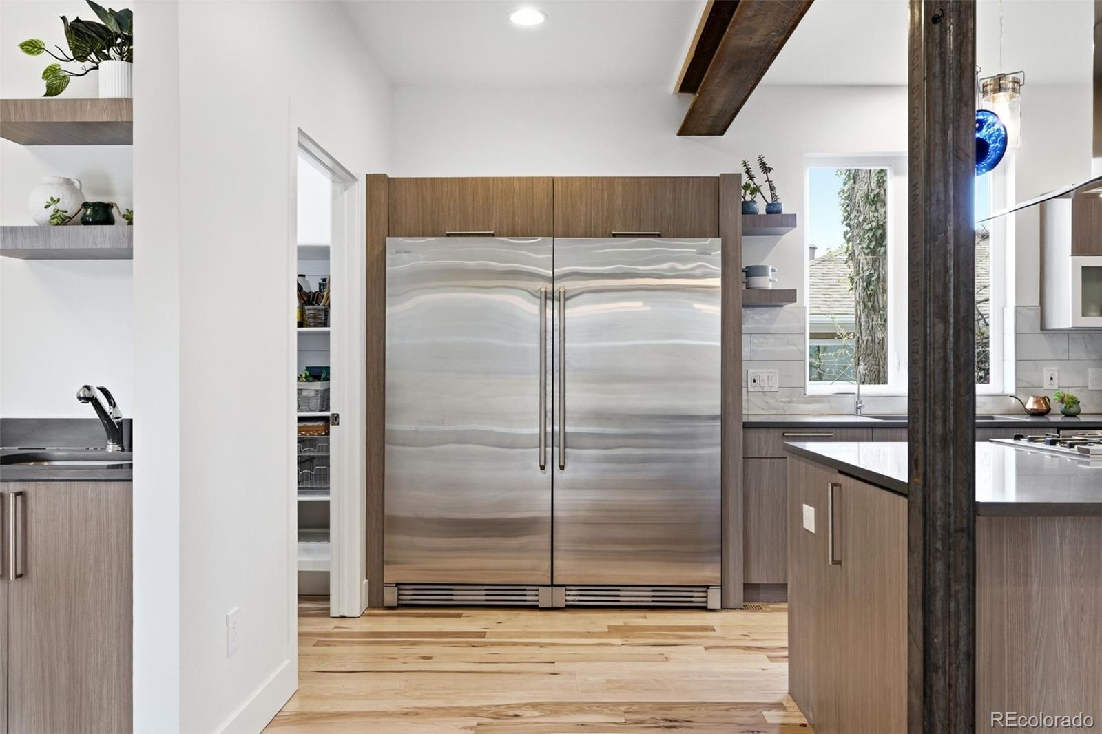 MLS Image #13 for 2379  ivanhoe street,denver, Colorado
