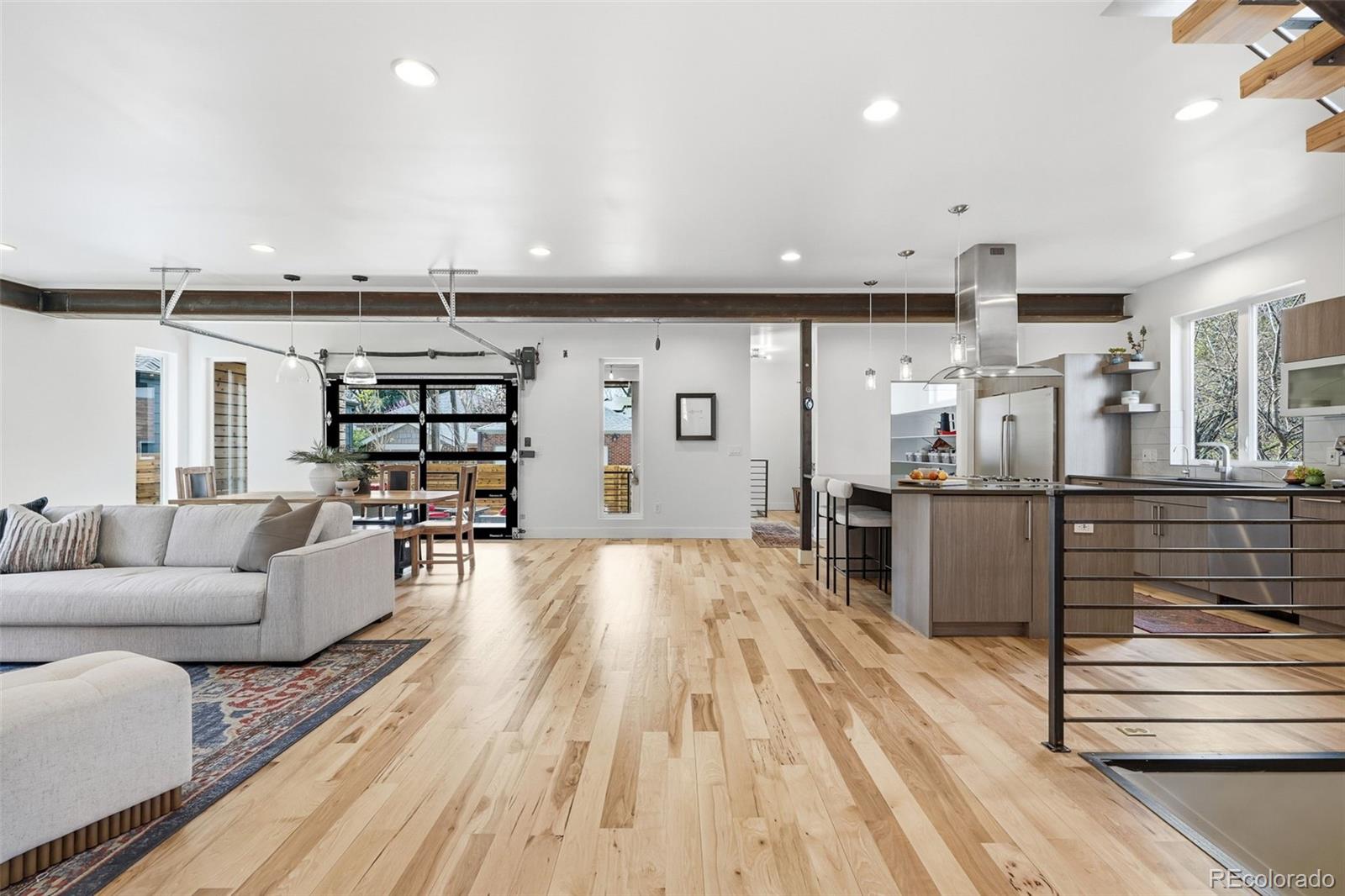 MLS Image #16 for 2379  ivanhoe street,denver, Colorado