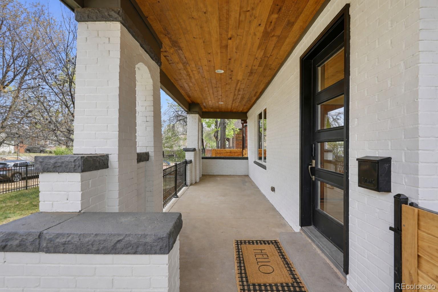MLS Image #3 for 2379  ivanhoe street,denver, Colorado