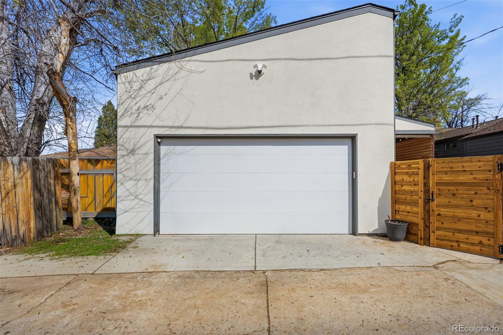 MLS Image #49 for 2379  ivanhoe street,denver, Colorado