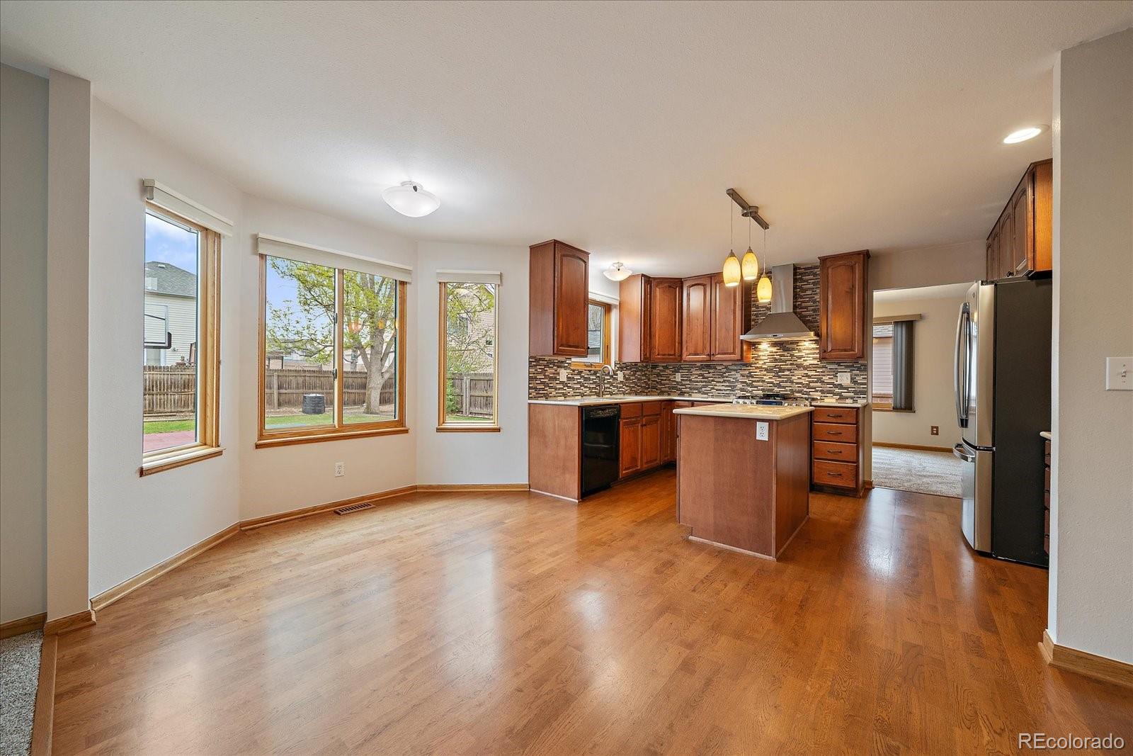 MLS Image #3 for 2428  maplewood circle,longmont, Colorado