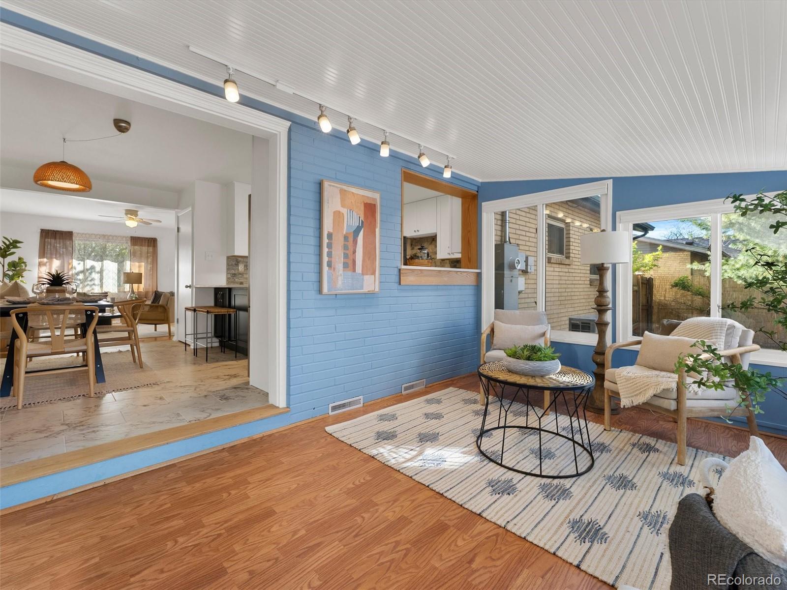 MLS Image #14 for 3173 s vrain street,denver, Colorado