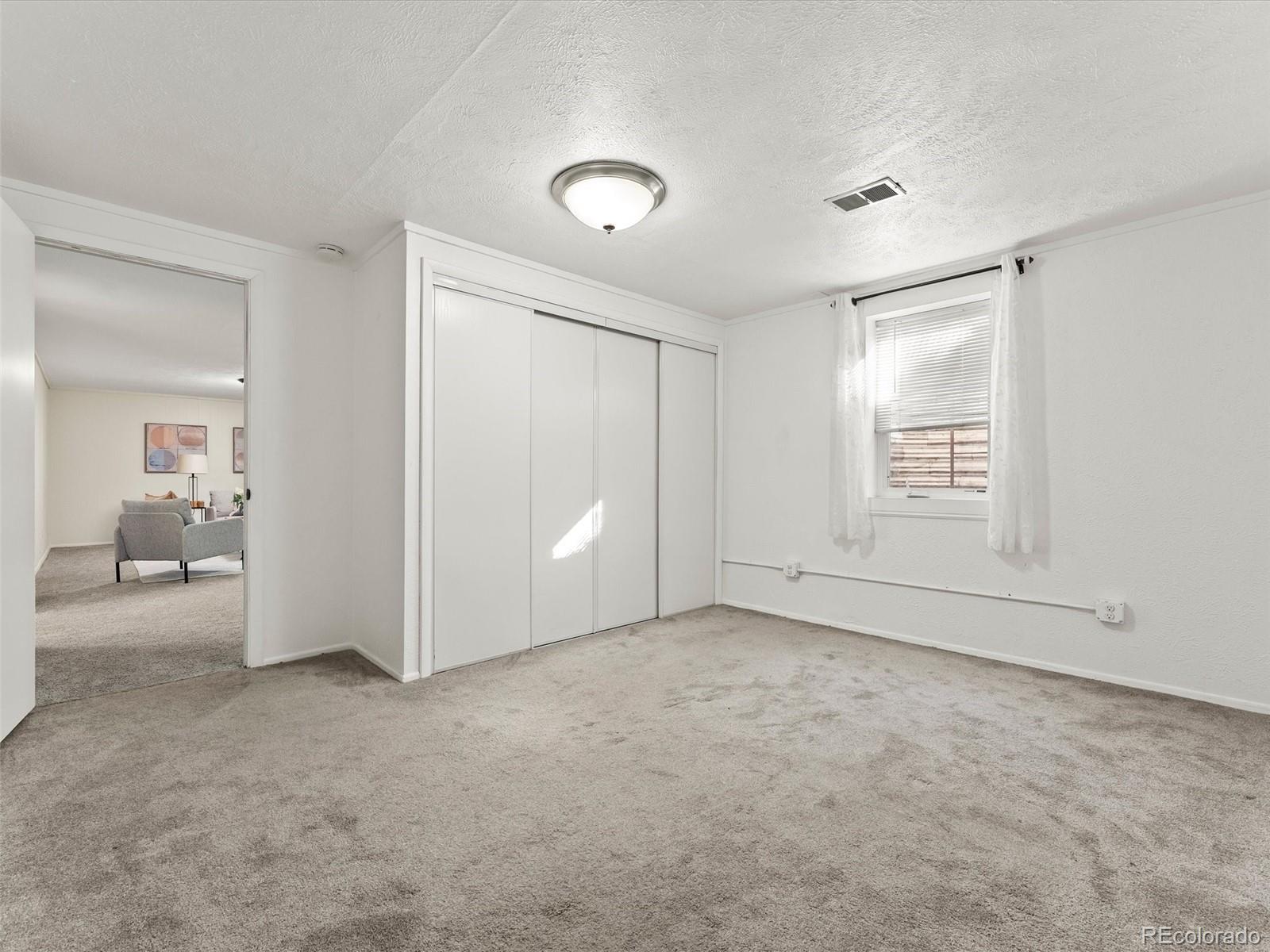 MLS Image #25 for 3173 s vrain street,denver, Colorado