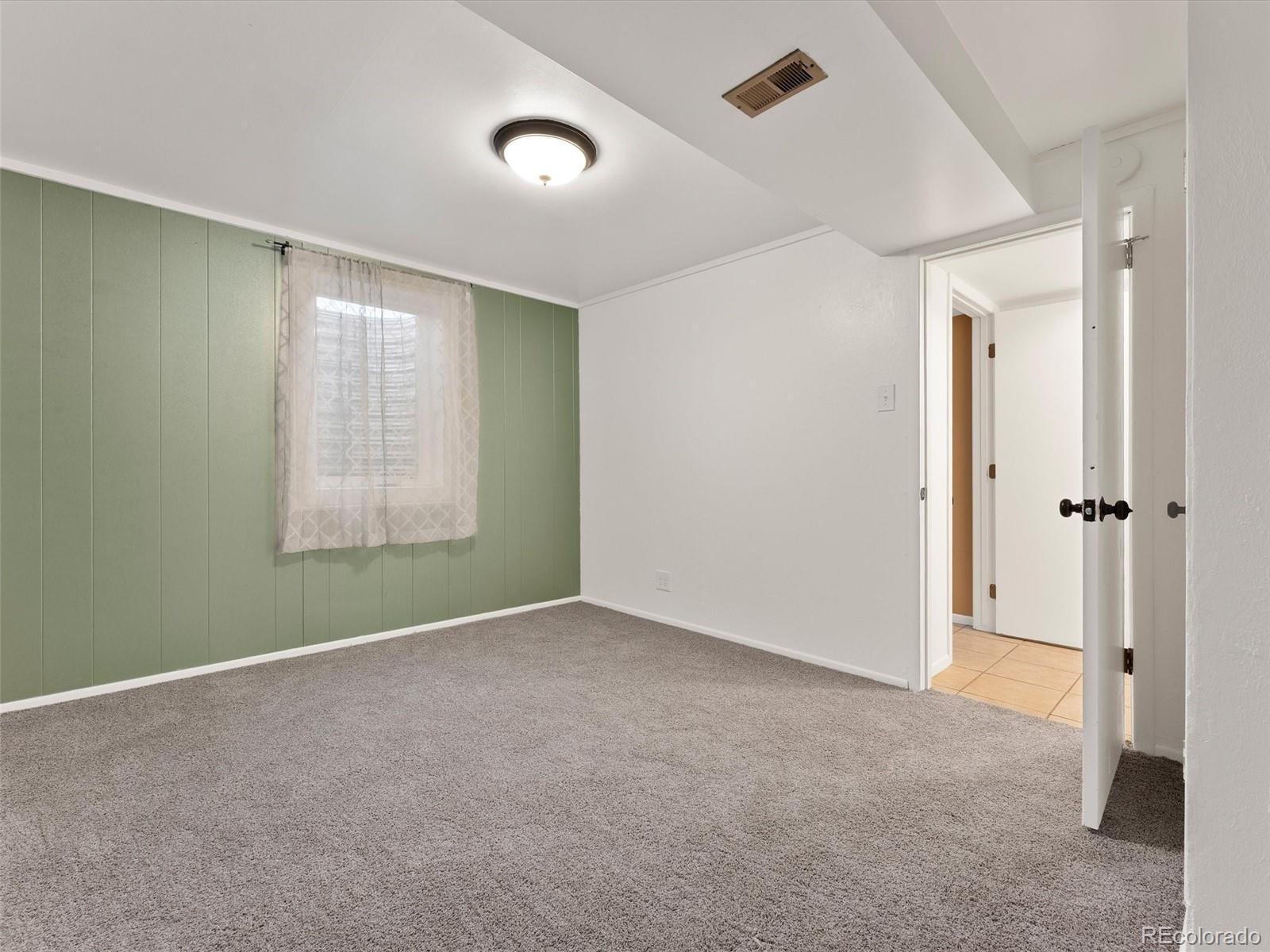 MLS Image #29 for 3173 s vrain street,denver, Colorado