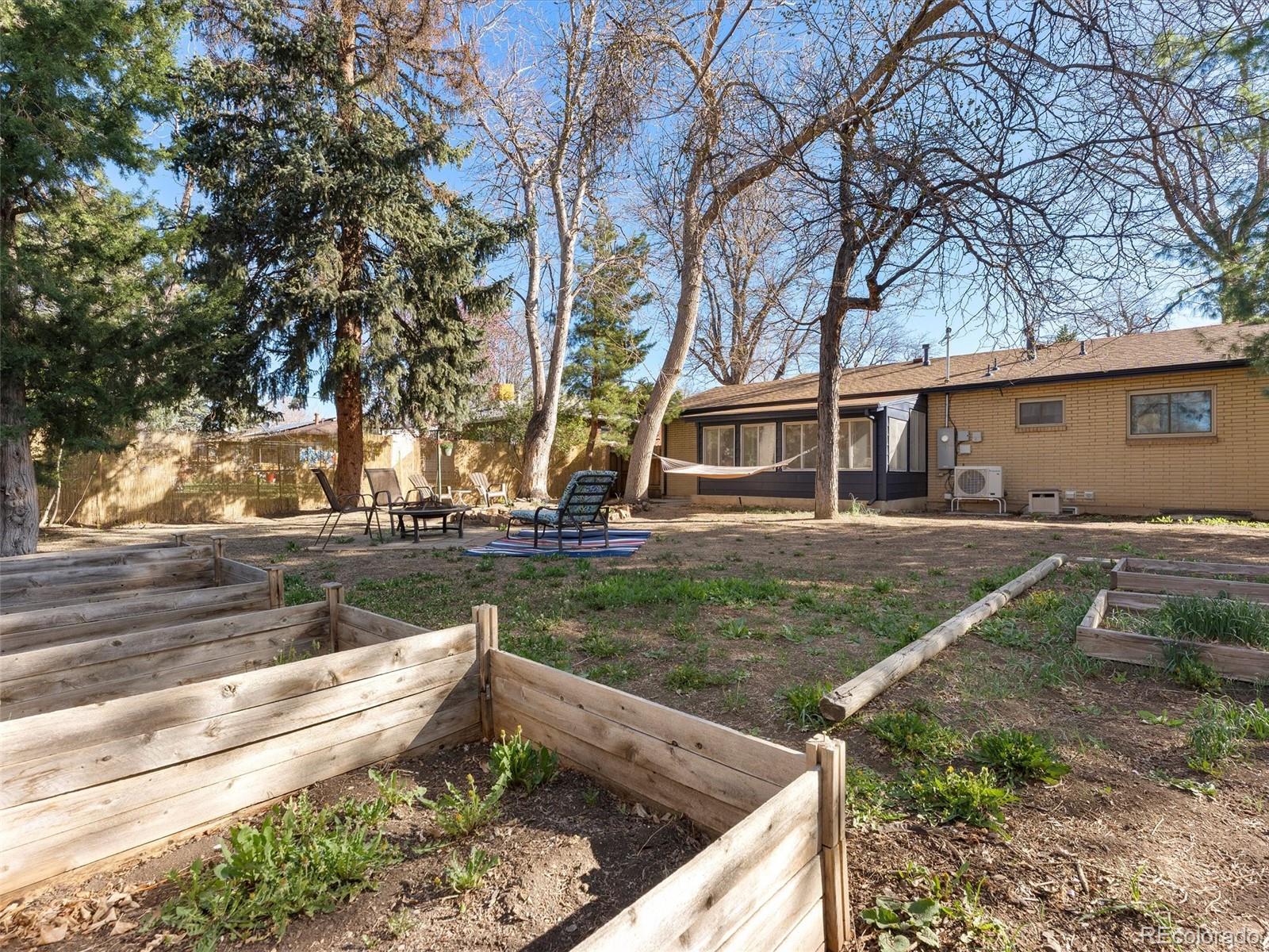 MLS Image #32 for 3173 s vrain street,denver, Colorado