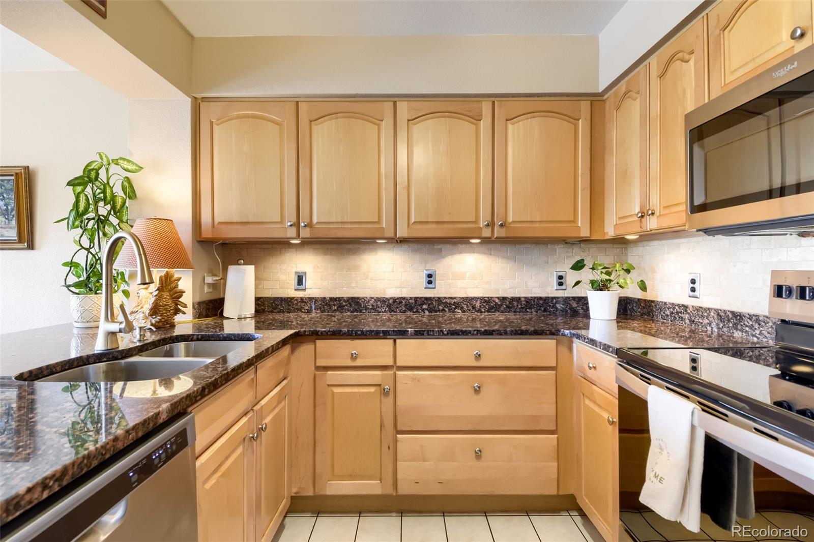 MLS Image #3 for 9646  deerhorn court 99,parker, Colorado