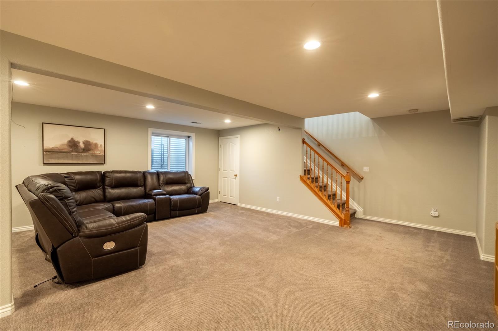 MLS Image #18 for 905  pawnee street,strasburg, Colorado