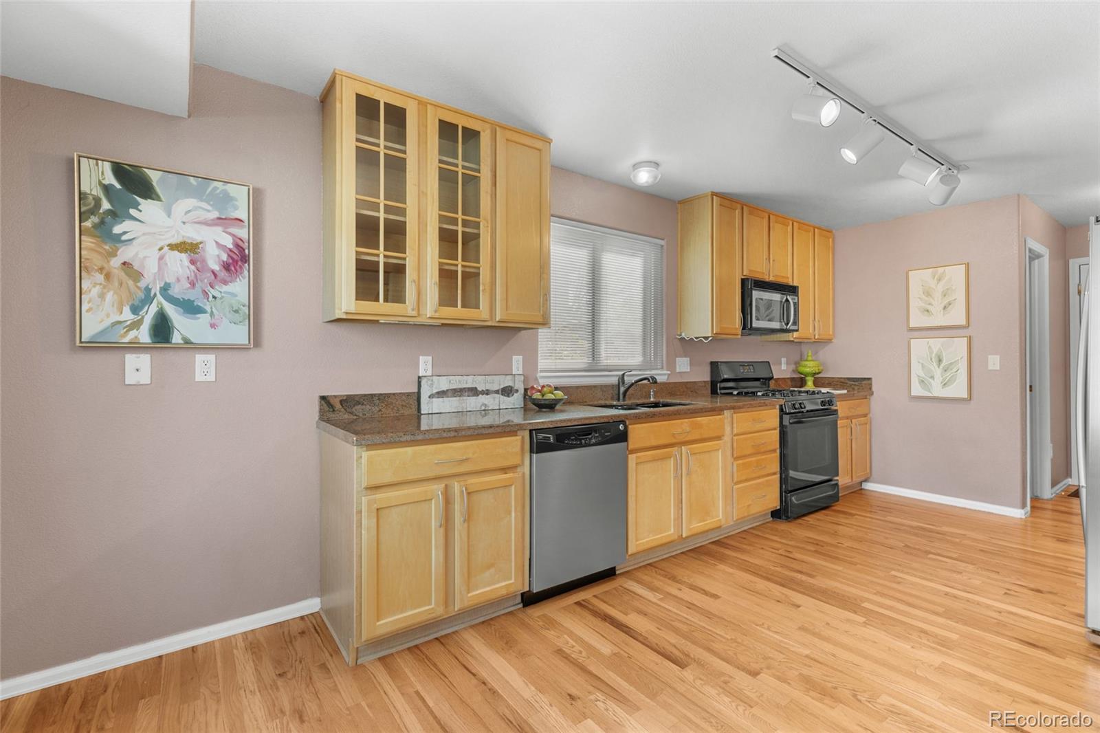 MLS Image #11 for 9807  newland court,broomfield, Colorado