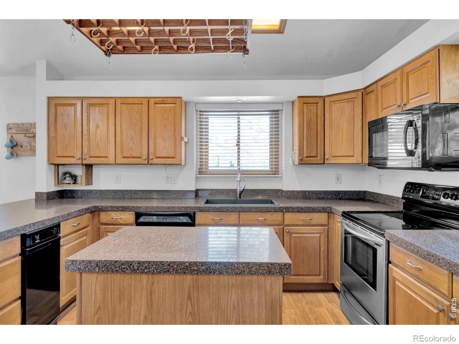 MLS Image #18 for 535 s 9th street,berthoud, Colorado