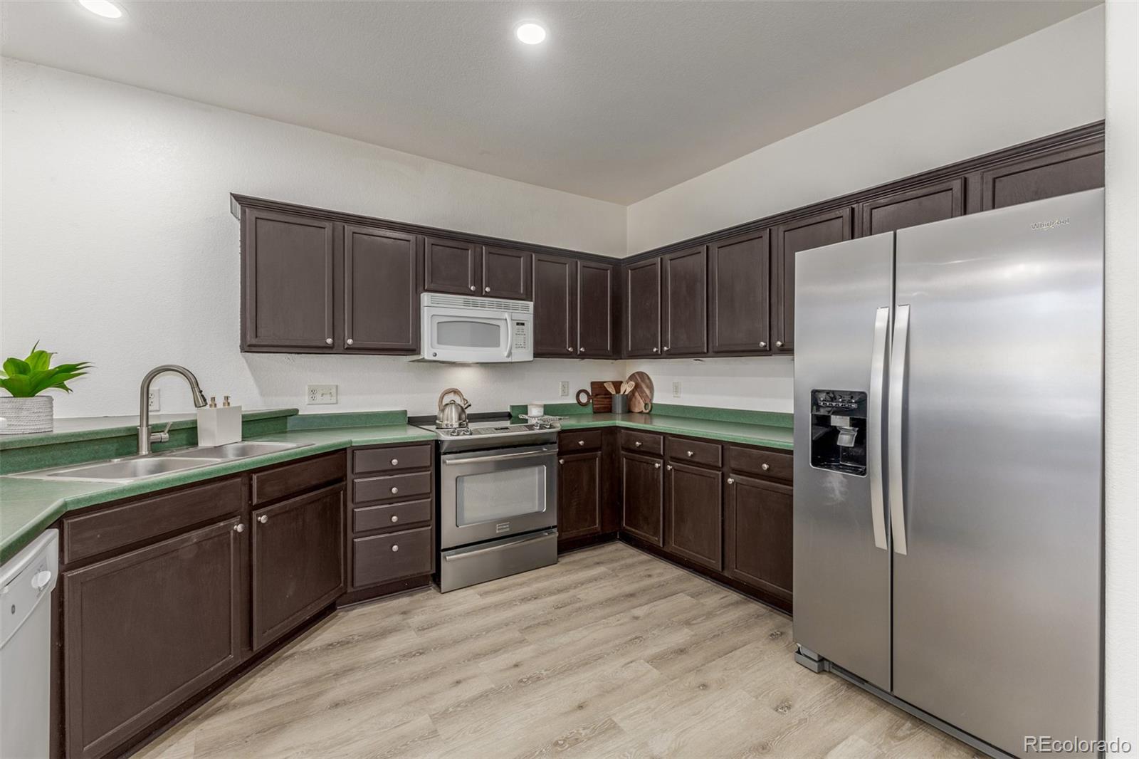 MLS Image #14 for 3261 e 103rd place 1210,thornton, Colorado