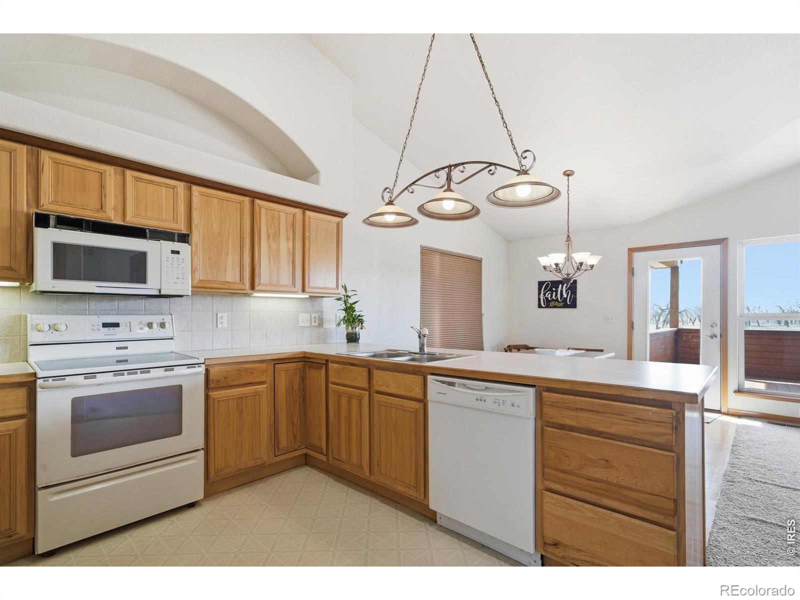 MLS Image #11 for 731  rodgers circle,platteville, Colorado