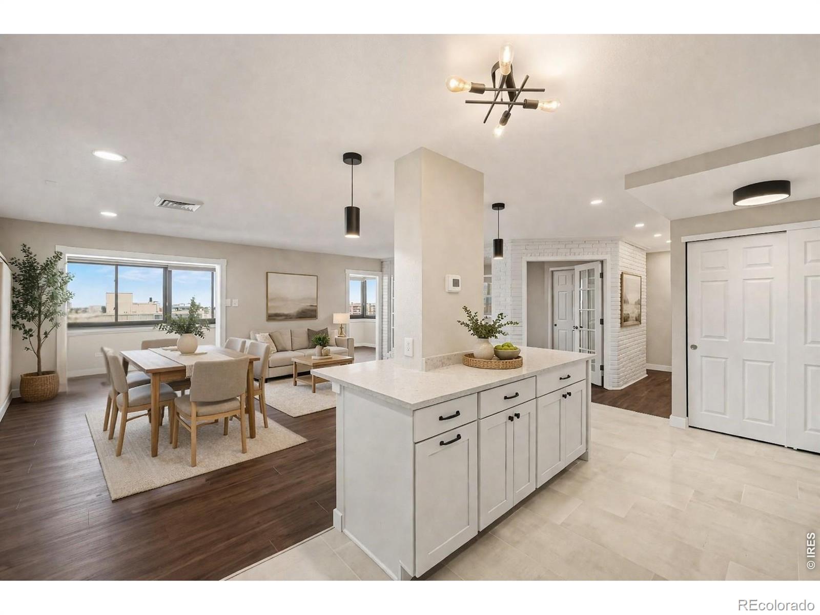 MLS Image #3 for 3131 e alameda avenue 1503,denver, Colorado