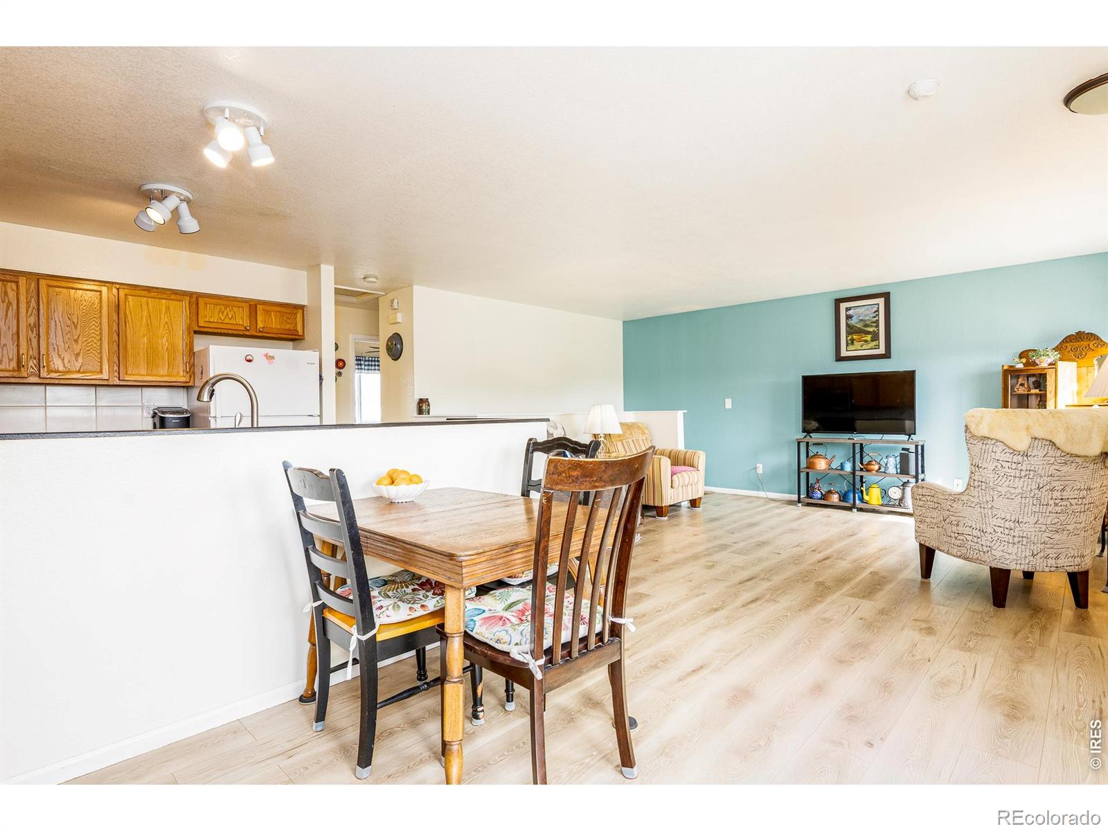 MLS Image #6 for 2507  bearwood avenue,greeley, Colorado