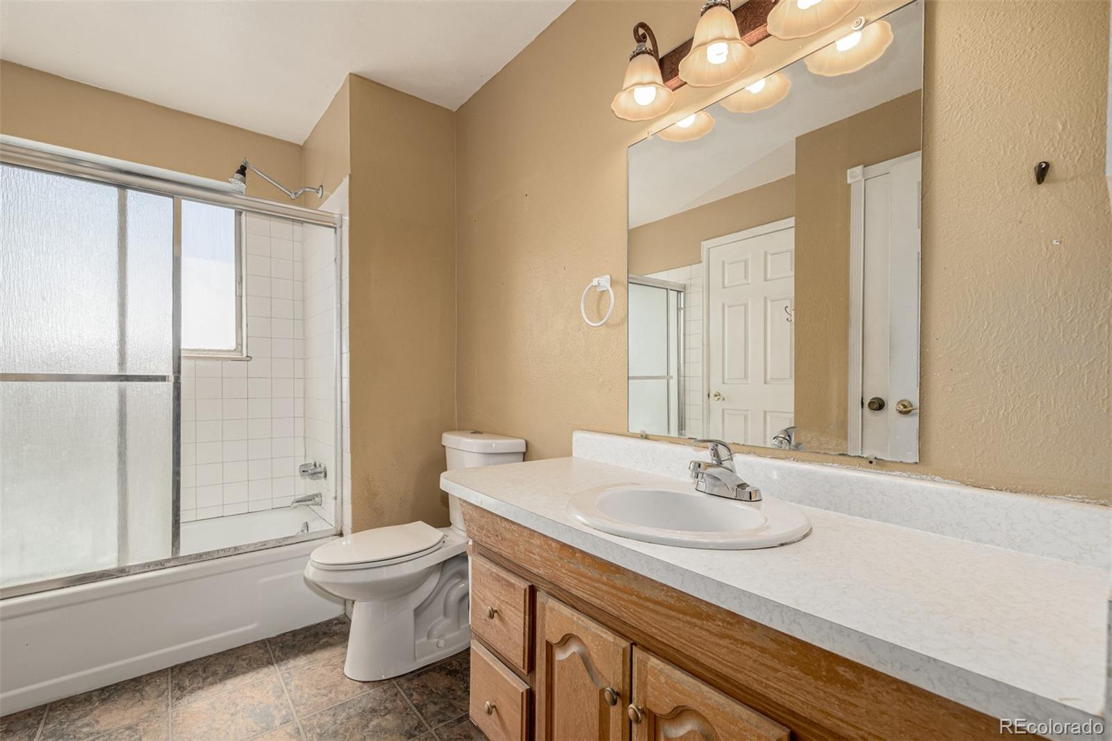 MLS Image #18 for 5152 e 108th place,thornton, Colorado