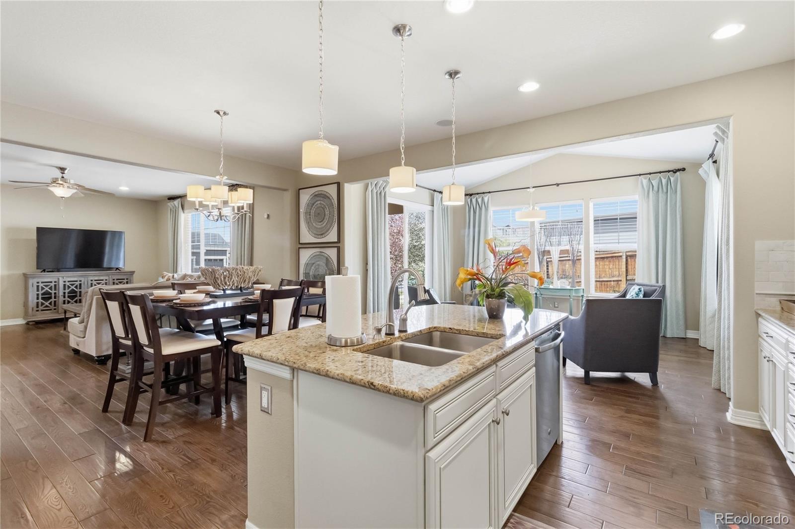 MLS Image #10 for 20509 e brunswick place,aurora, Colorado