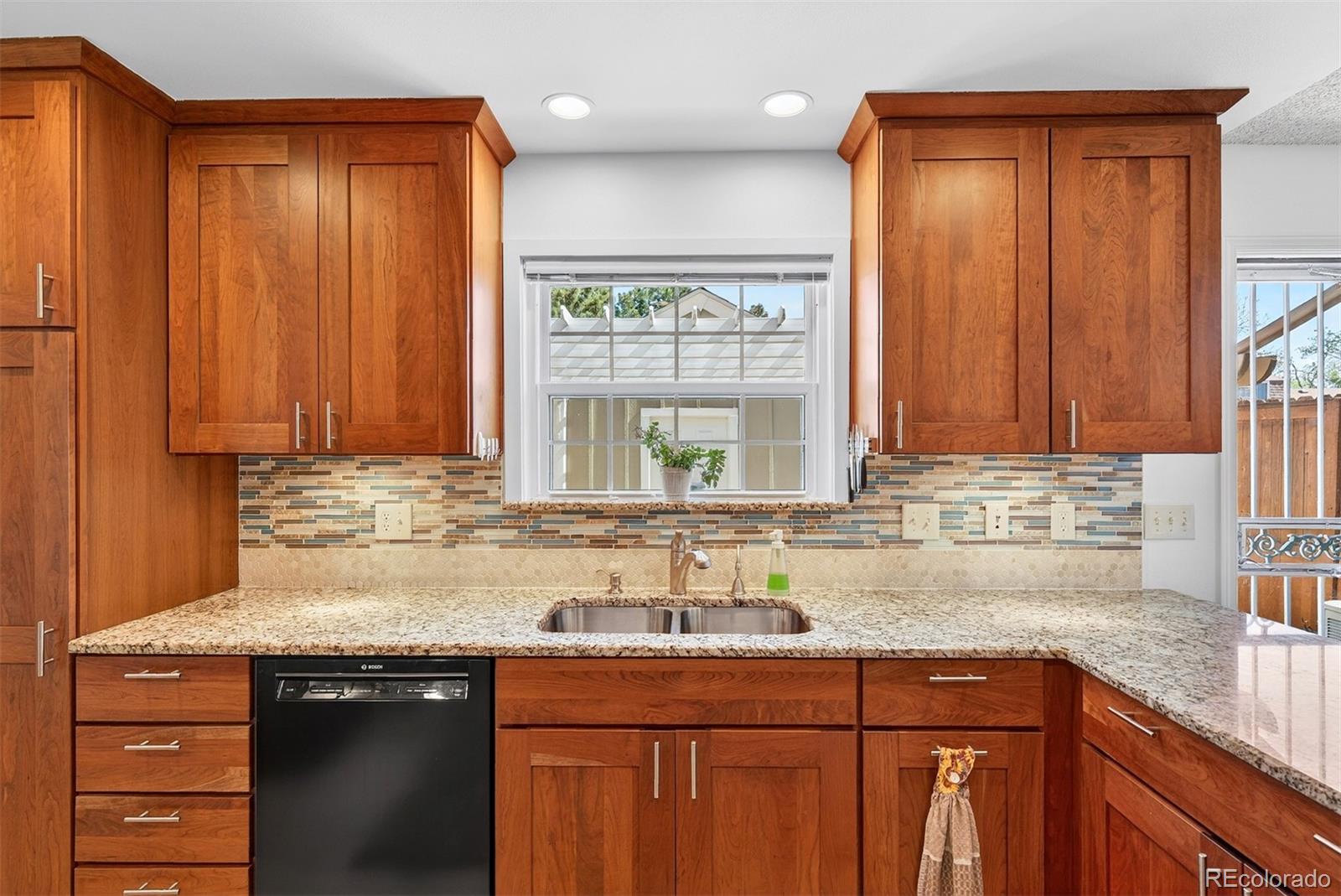 MLS Image #15 for 9142 e amherst drive a,denver, Colorado
