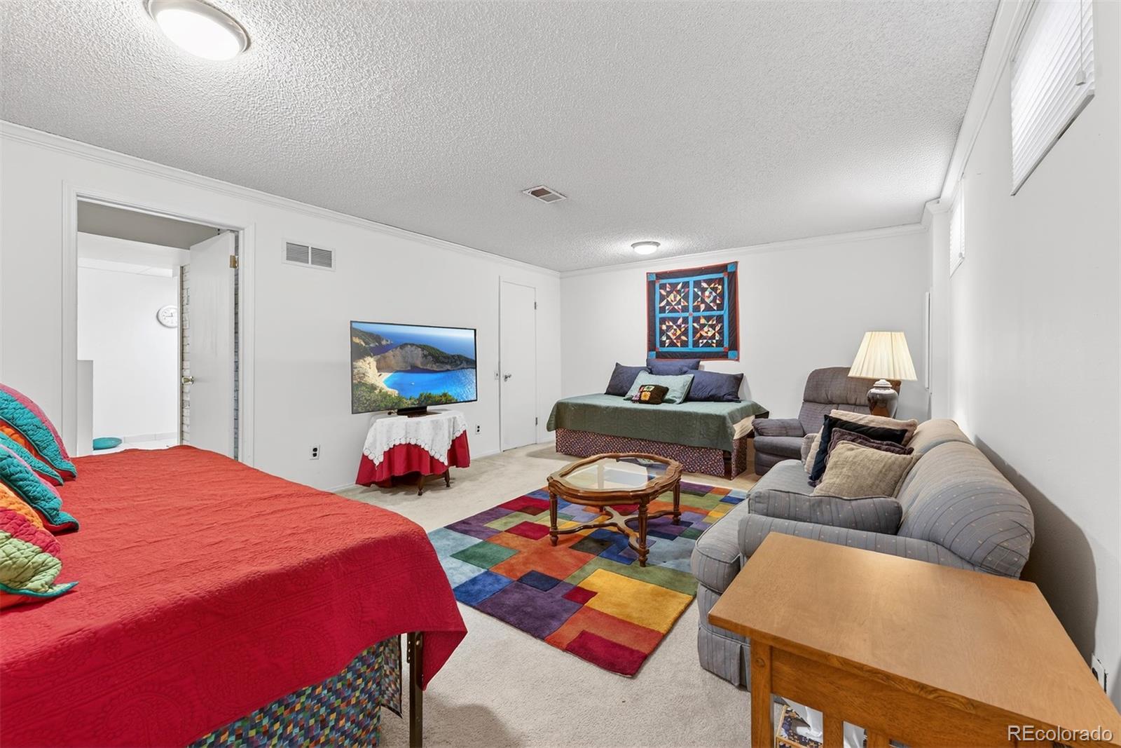 MLS Image #29 for 9142 e amherst drive a,denver, Colorado