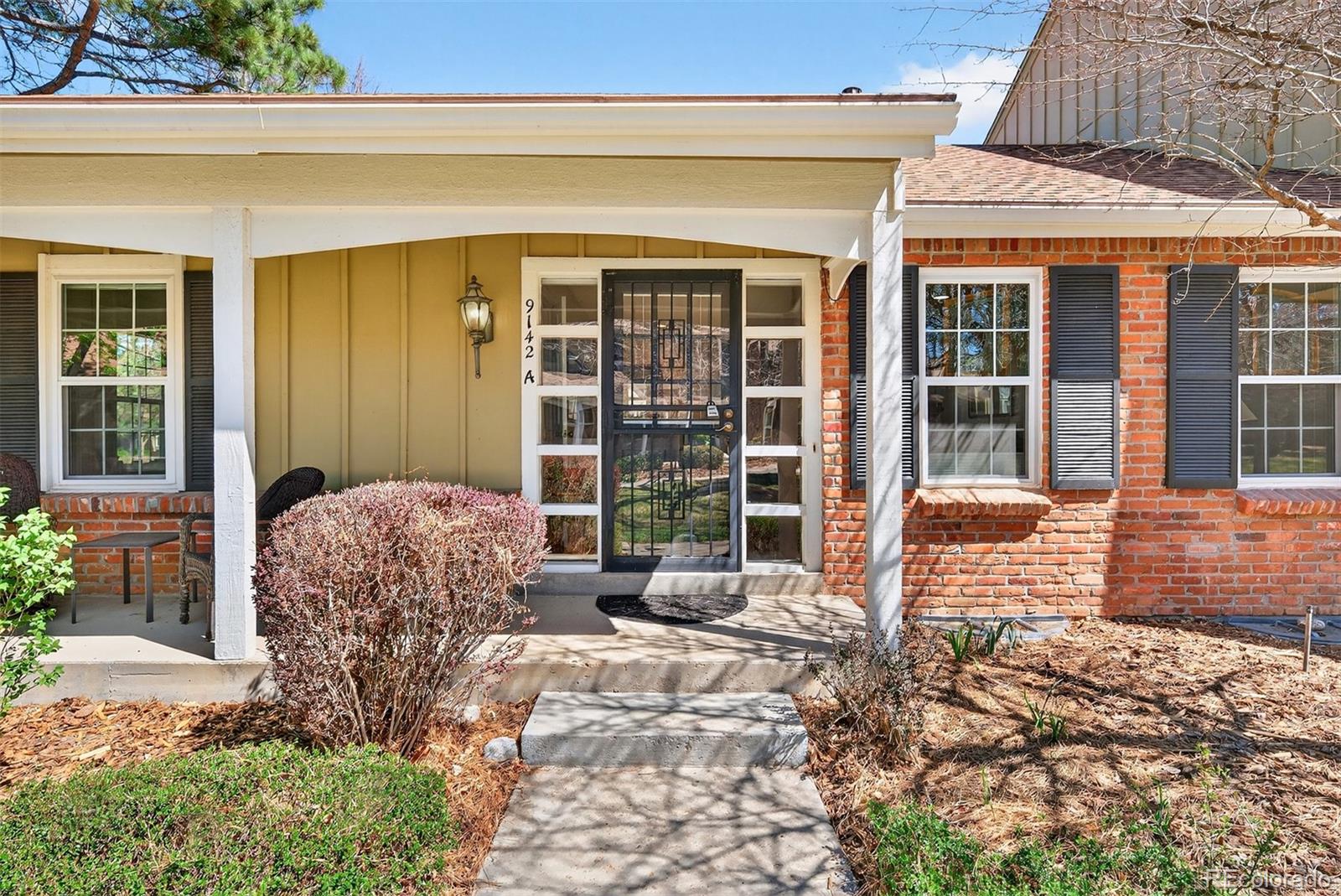 MLS Image #3 for 9142 e amherst drive a,denver, Colorado