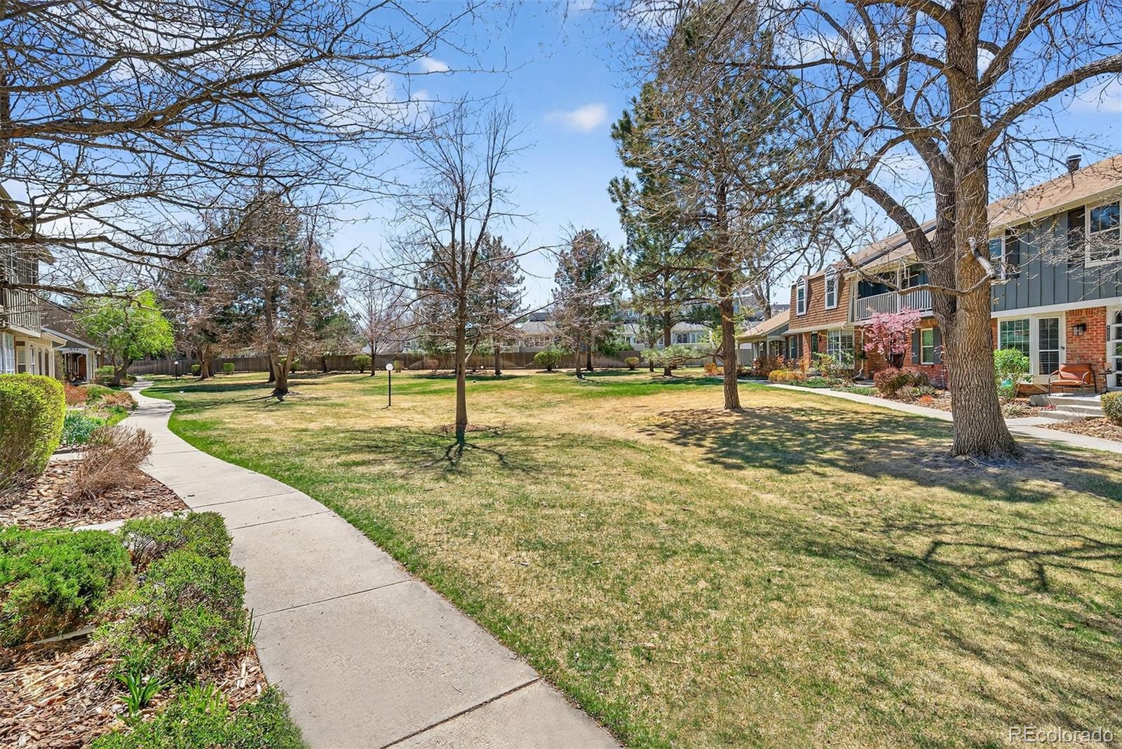 MLS Image #42 for 9142 e amherst drive a,denver, Colorado