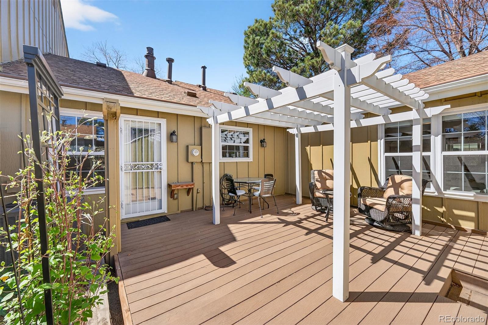 MLS Image #44 for 9142 e amherst drive a,denver, Colorado