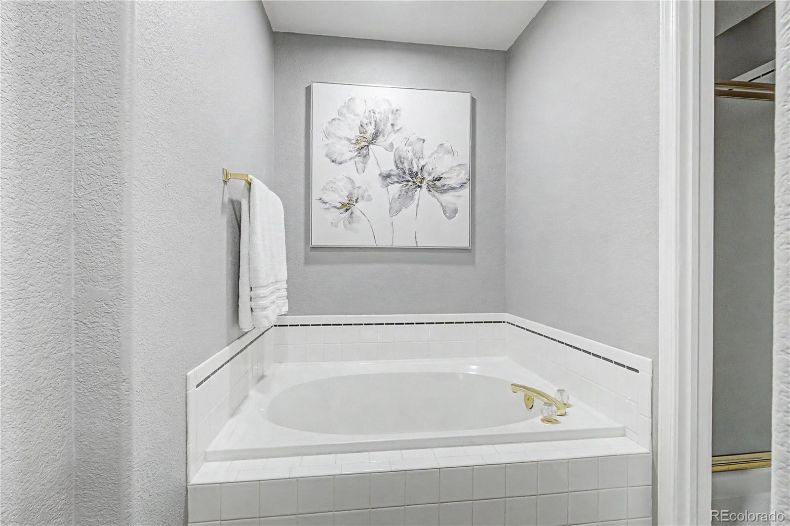 MLS Image #12 for 9115 w cedar drive f,lakewood, Colorado