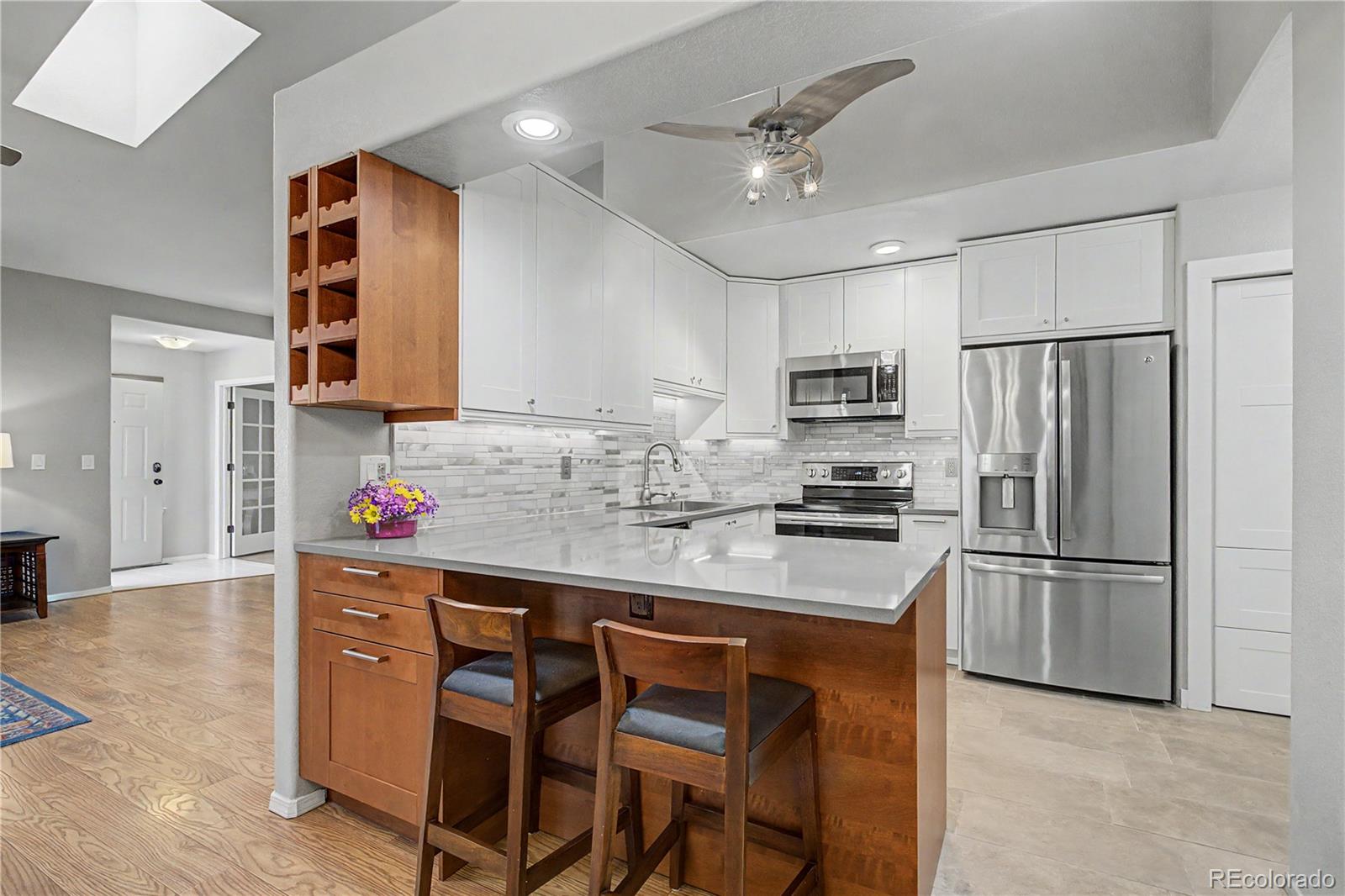 MLS Image #3 for 9115 w cedar drive f,lakewood, Colorado