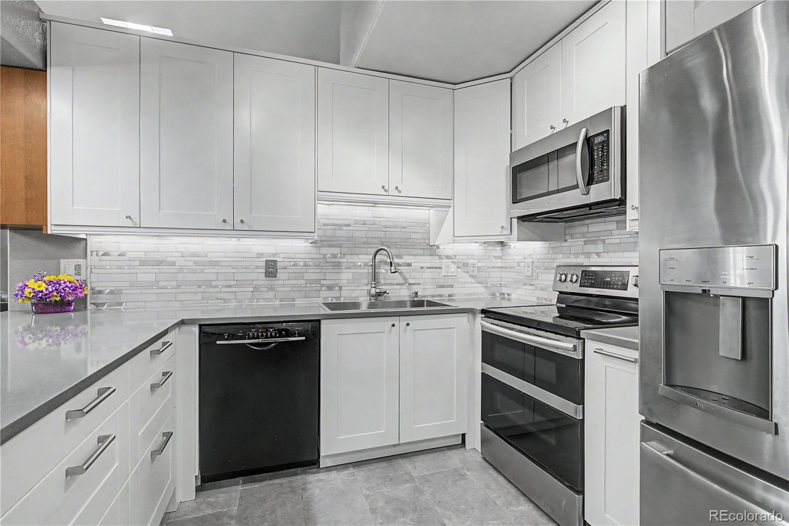 MLS Image #4 for 9115 w cedar drive f,lakewood, Colorado