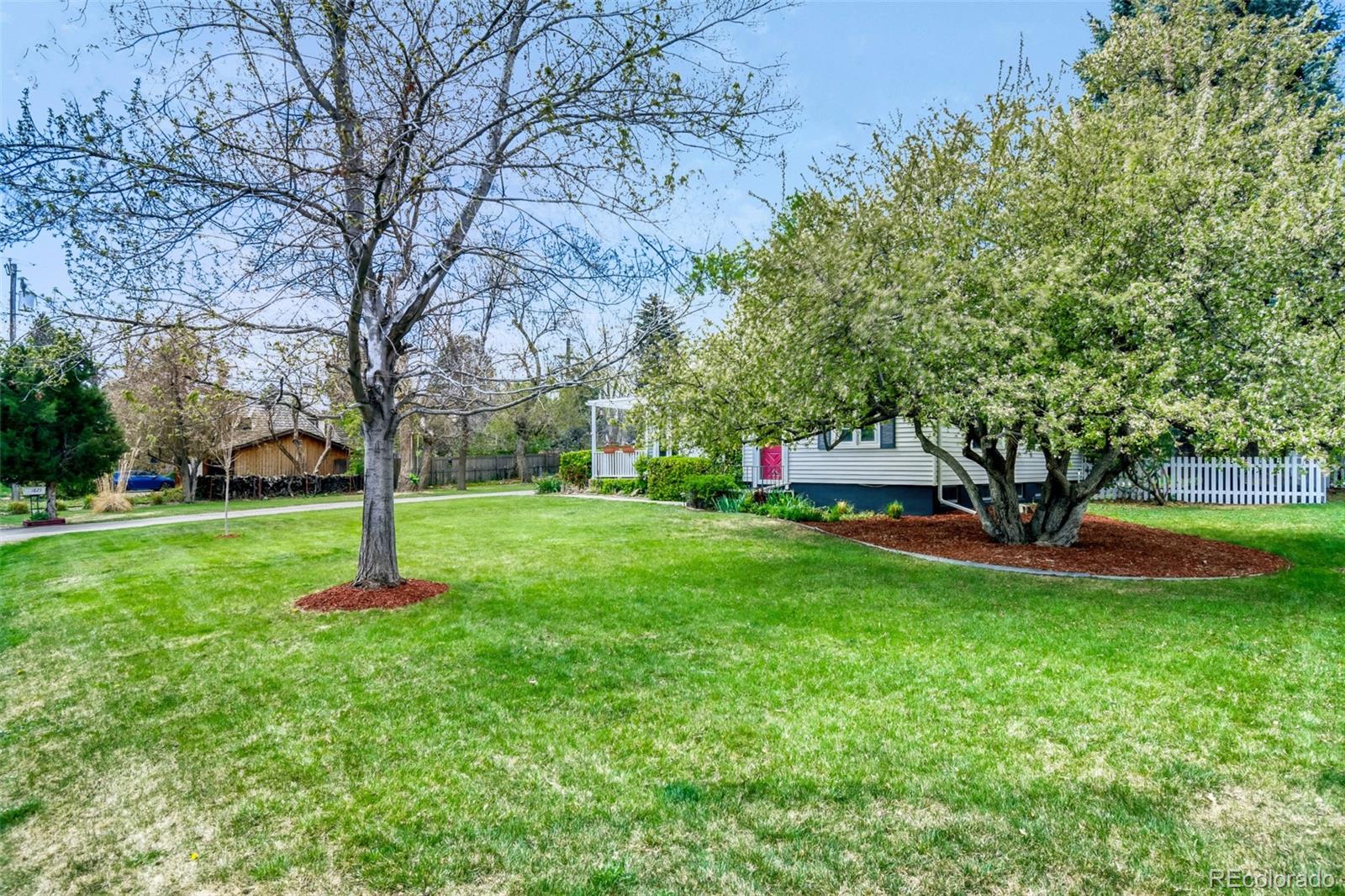 MLS Image #2 for 1825  glen dale drive,lakewood, Colorado
