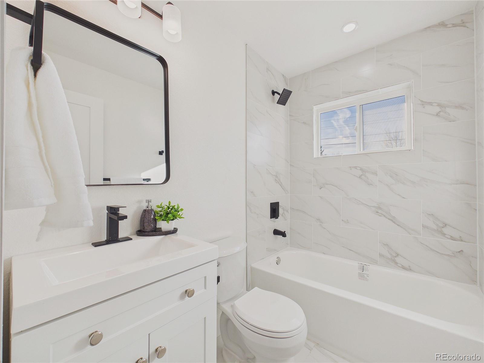 MLS Image #14 for 2571 s perry street,denver, Colorado