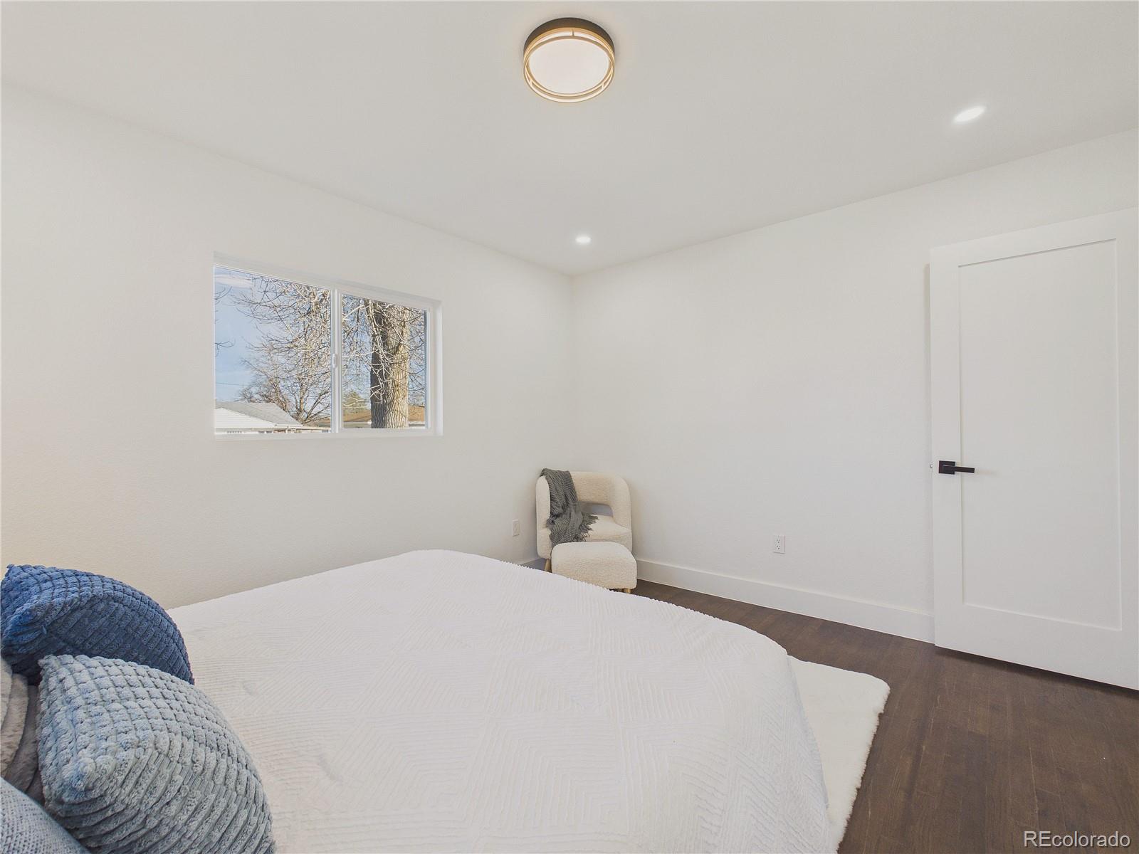 MLS Image #17 for 2571 s perry street,denver, Colorado