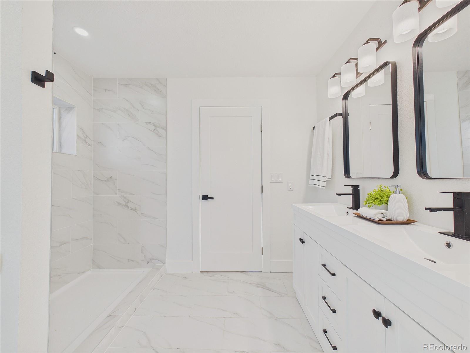 MLS Image #20 for 2571 s perry street,denver, Colorado