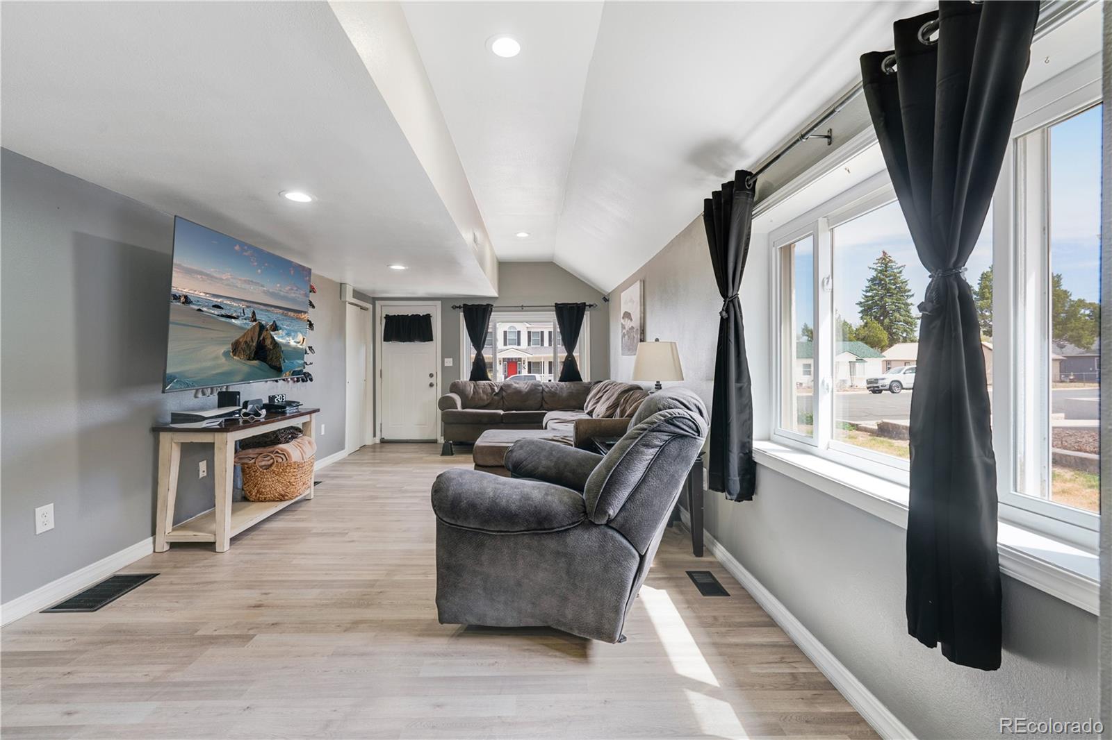 MLS Image #3 for 577  h avenue,limon, Colorado