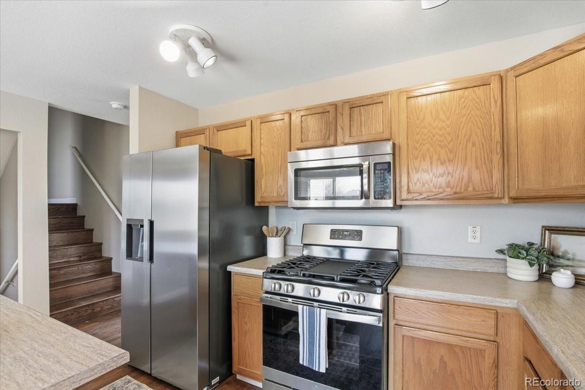 MLS Image #10 for 2029 s fundy court,aurora, Colorado