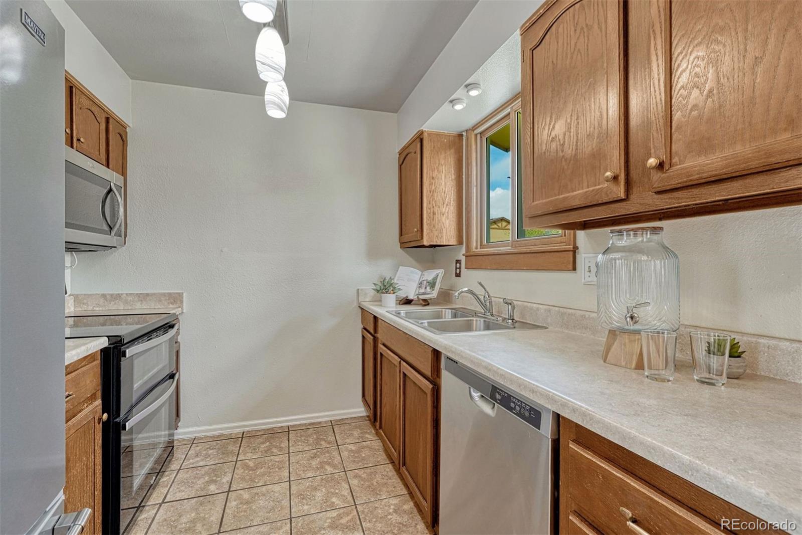 MLS Image #4 for 7418  river bend road,colorado springs, Colorado