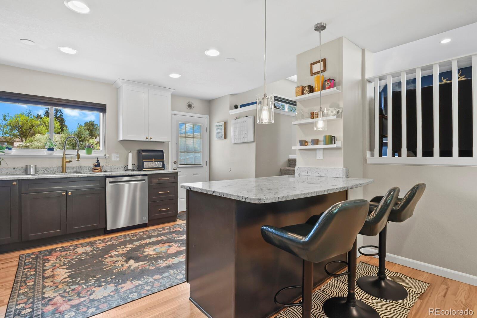 MLS Image #3 for 15726 e bails drive,aurora, Colorado
