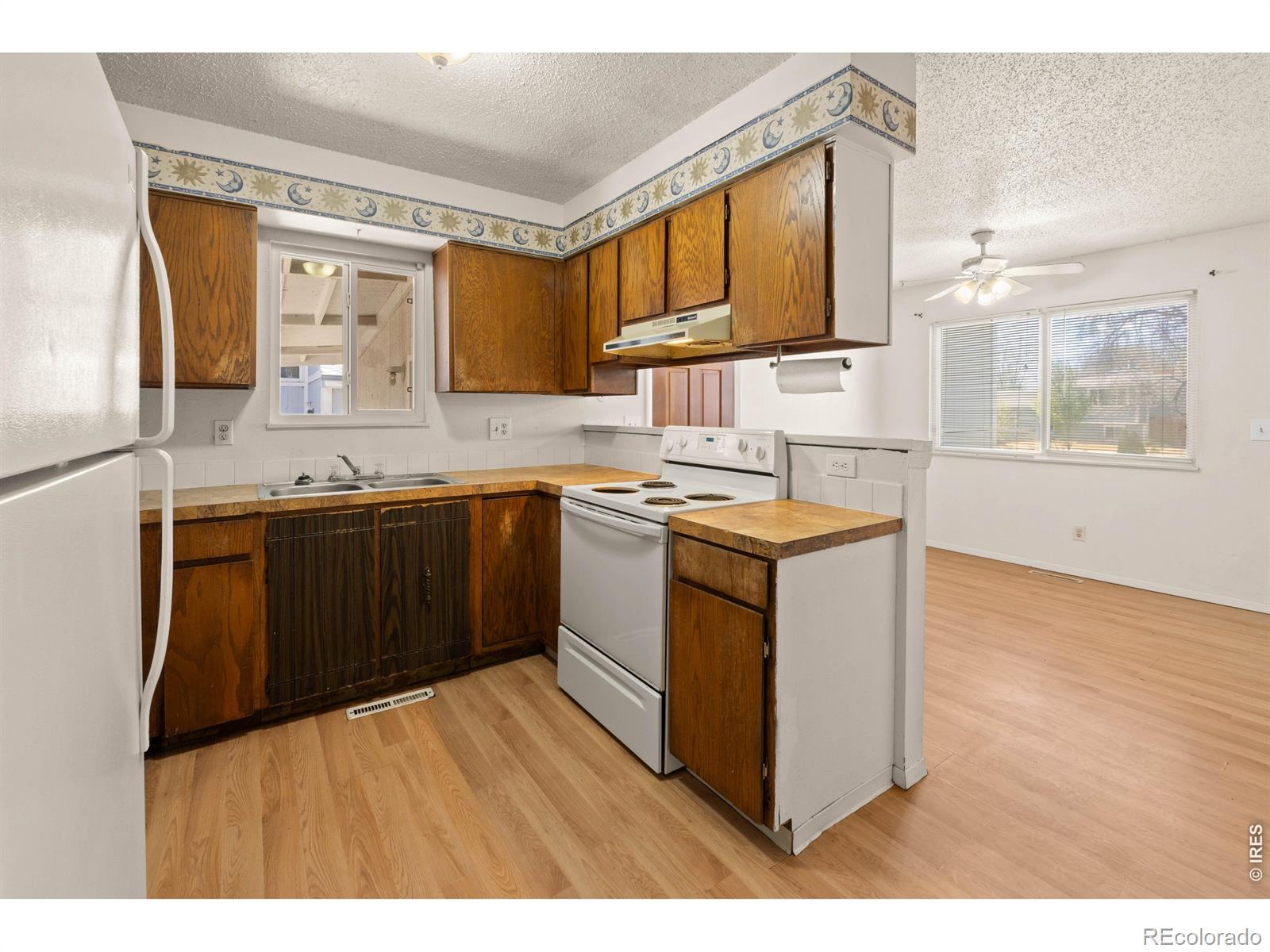 MLS Image #18 for 3500  lilac lane,evans, Colorado
