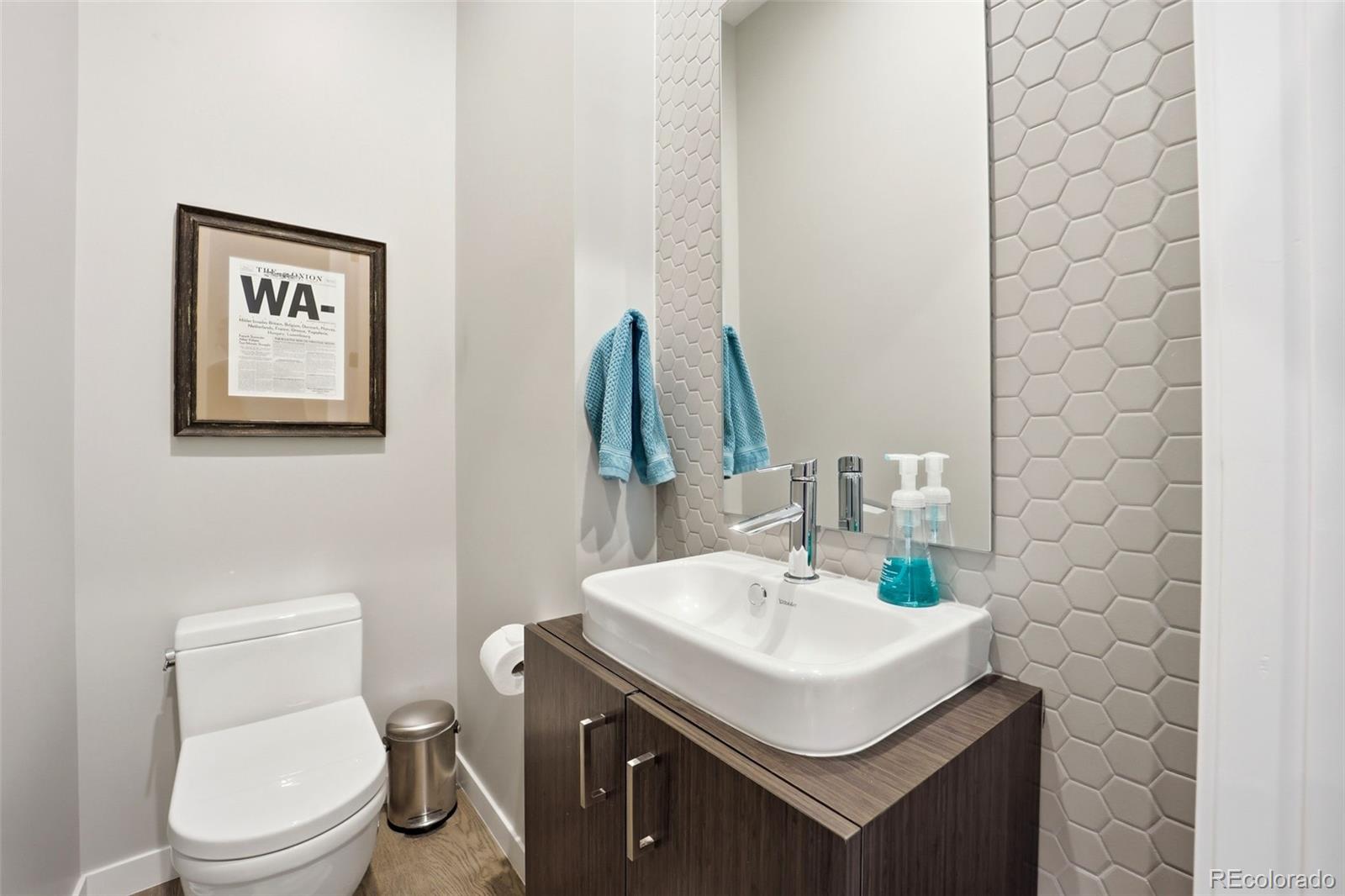 MLS Image #12 for 2415 s williams street,denver, Colorado