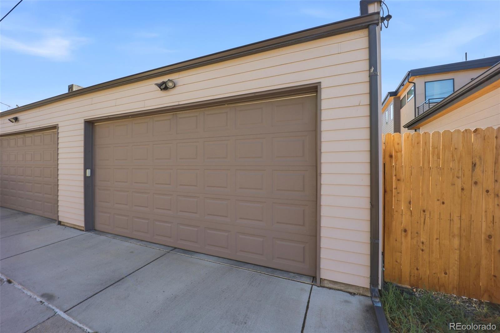 MLS Image #38 for 2415 s williams street,denver, Colorado