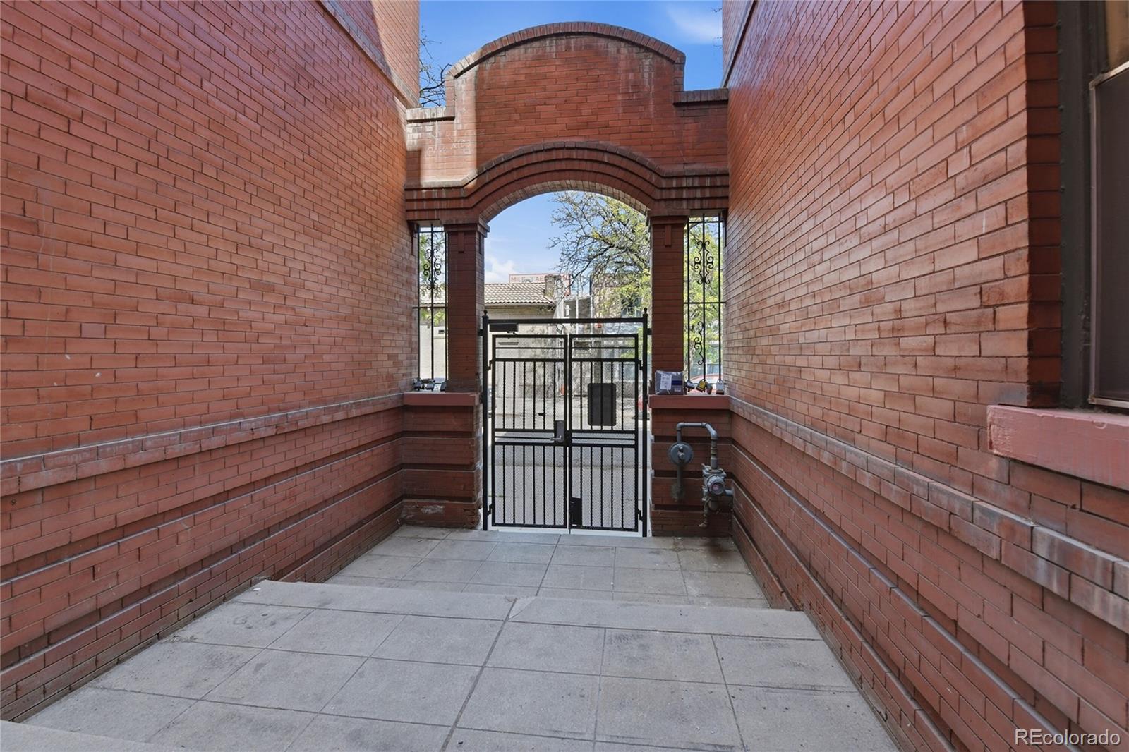 MLS Image #3 for 1475 n humboldt street,denver, Colorado