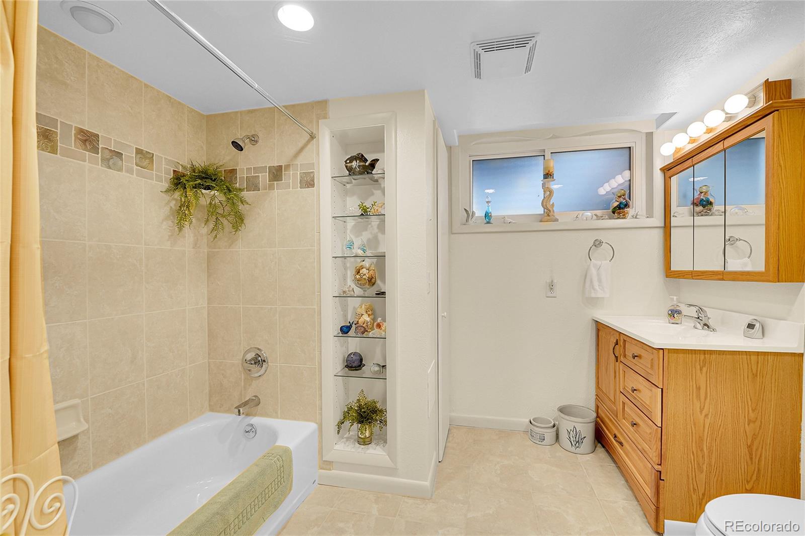 MLS Image #28 for 6835 s adams way,centennial, Colorado