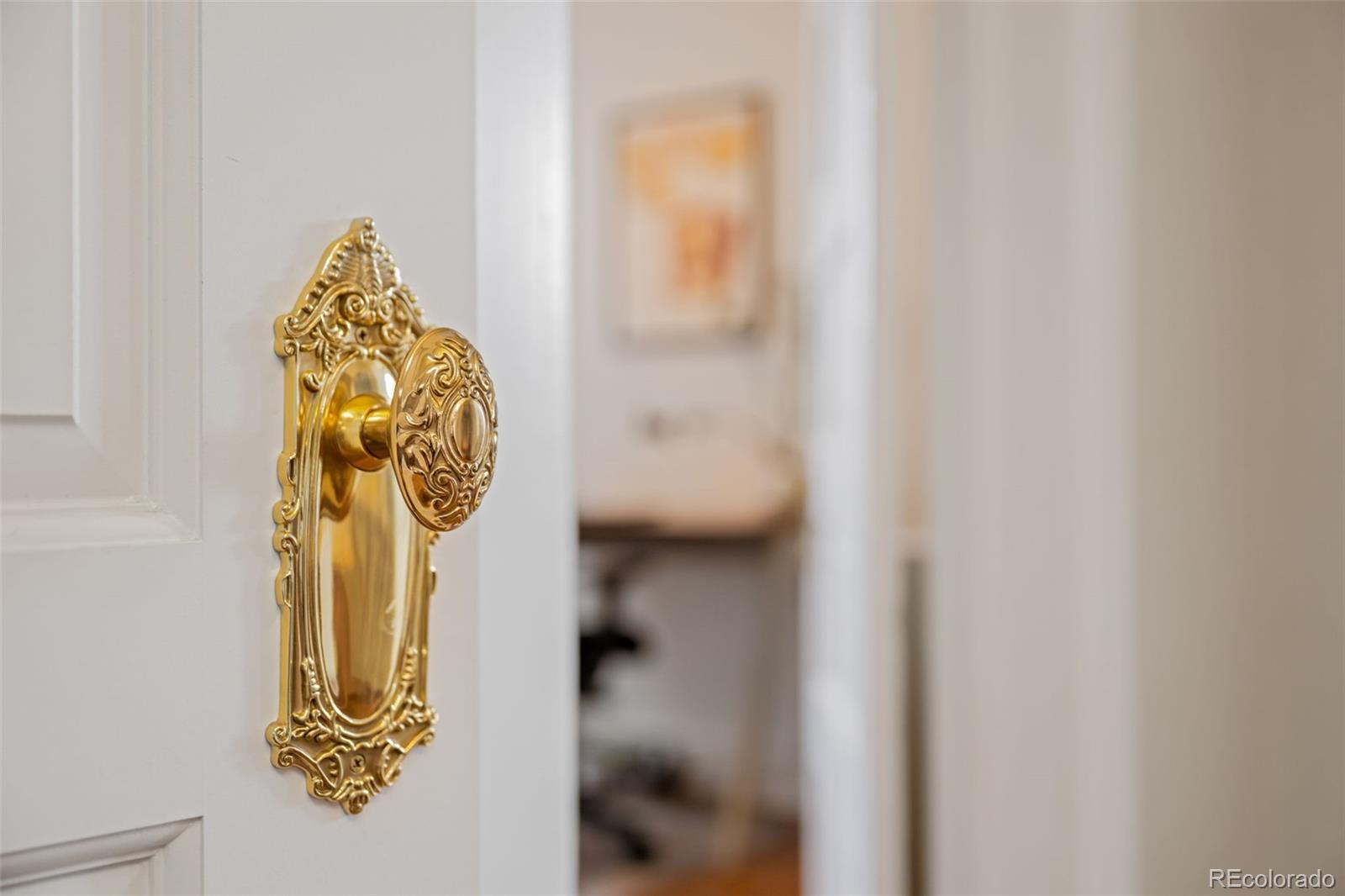 MLS Image #26 for 2452 n race street,denver, Colorado