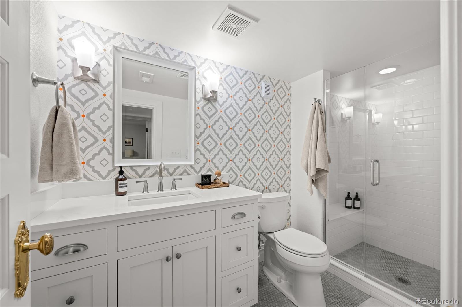 MLS Image #39 for 2452 n race street,denver, Colorado