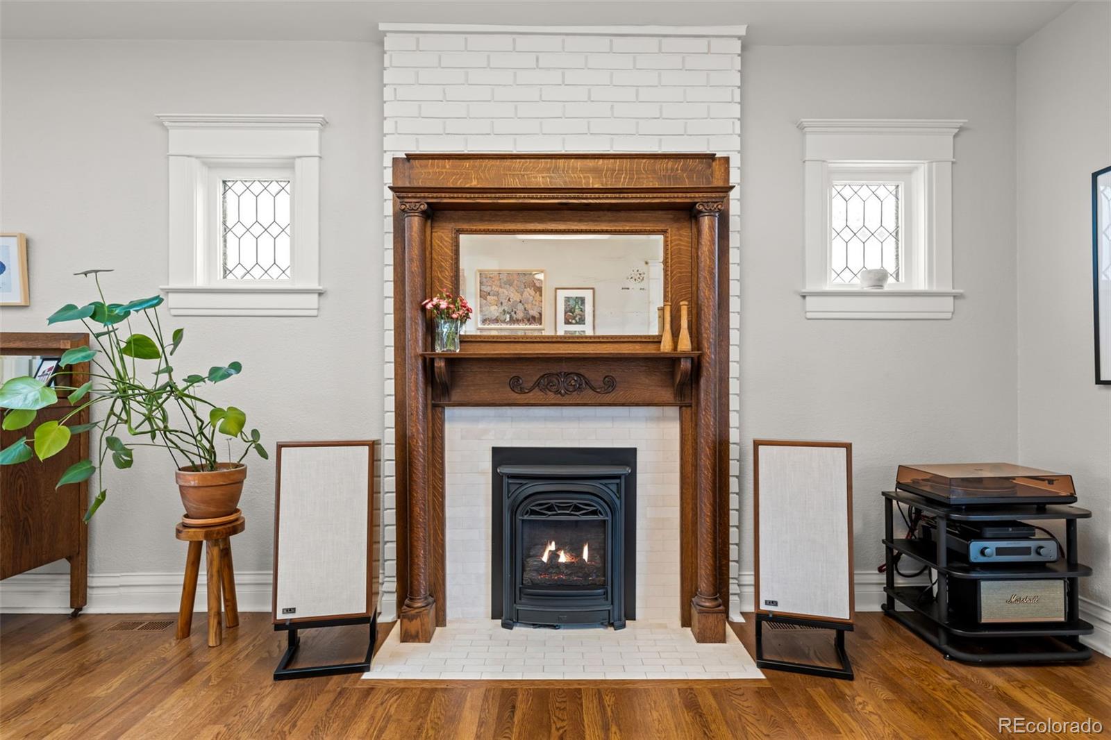 MLS Image #5 for 2452 n race street,denver, Colorado