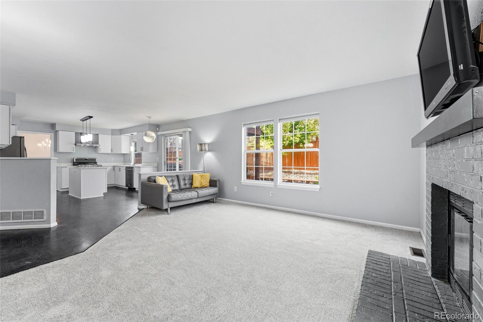 MLS Image #10 for 16653 e powers place,centennial, Colorado