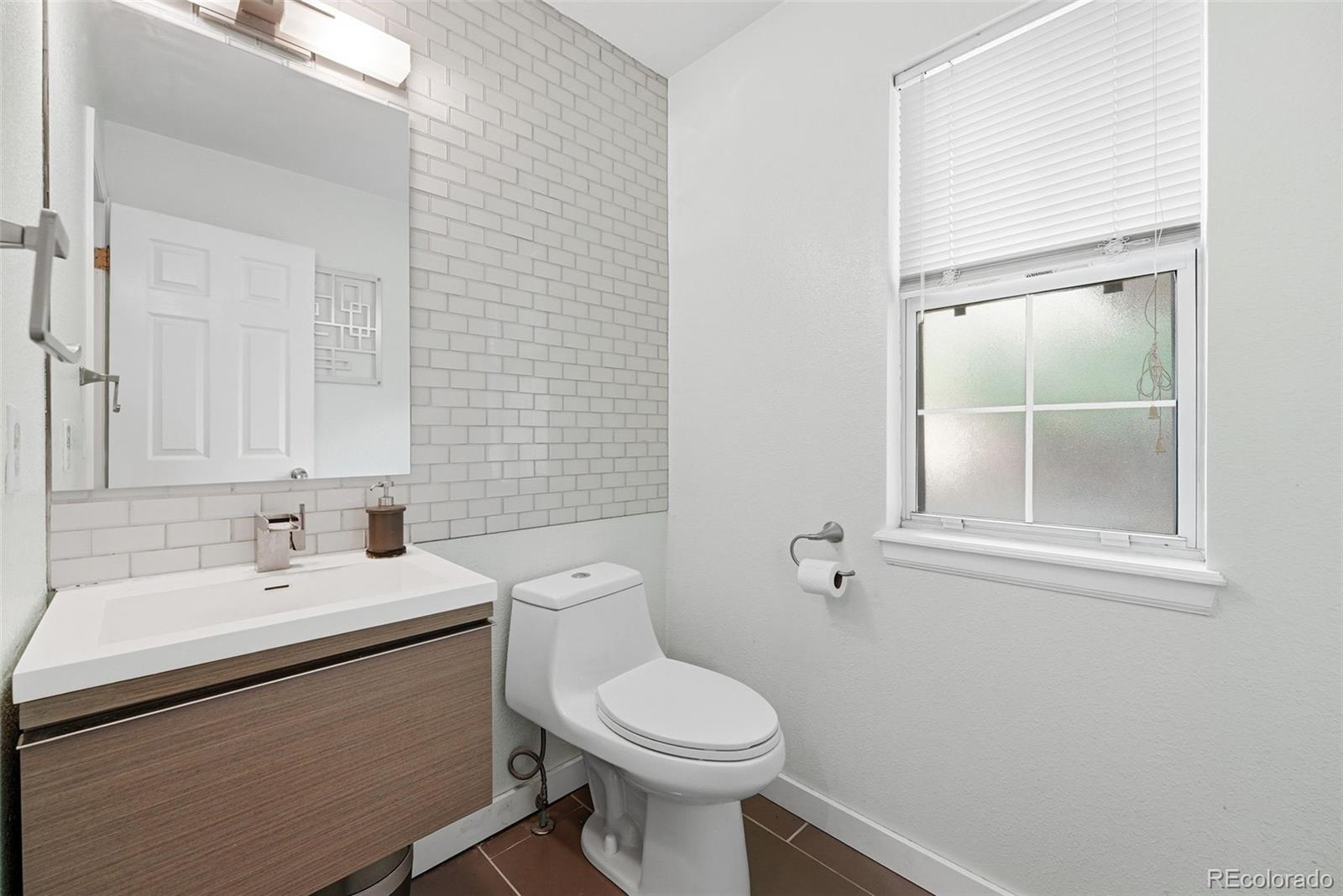 MLS Image #18 for 16653 e powers place,centennial, Colorado