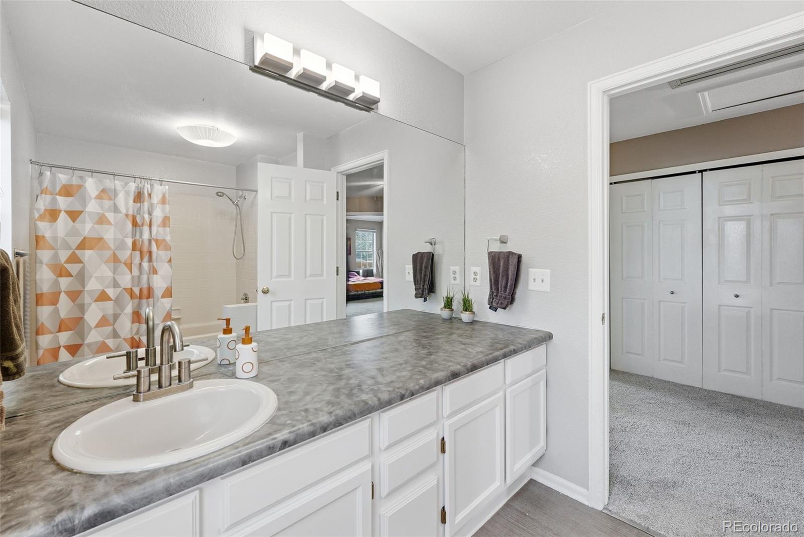 MLS Image #26 for 16653 e powers place,centennial, Colorado